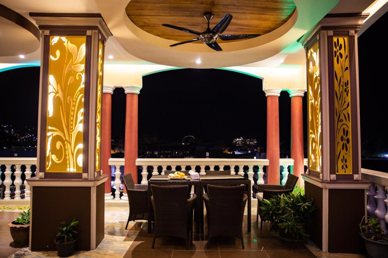 Bab Alhara Hotel Patong Exterior foto